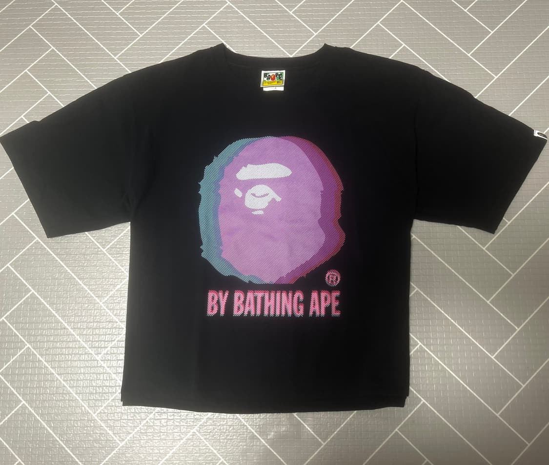 베이프 홀로그램 반팔 블랙  상품이미지1