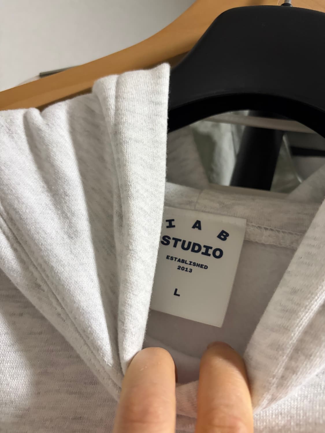 10주년 아이앱 스튜디오 후드티  상품이미지2