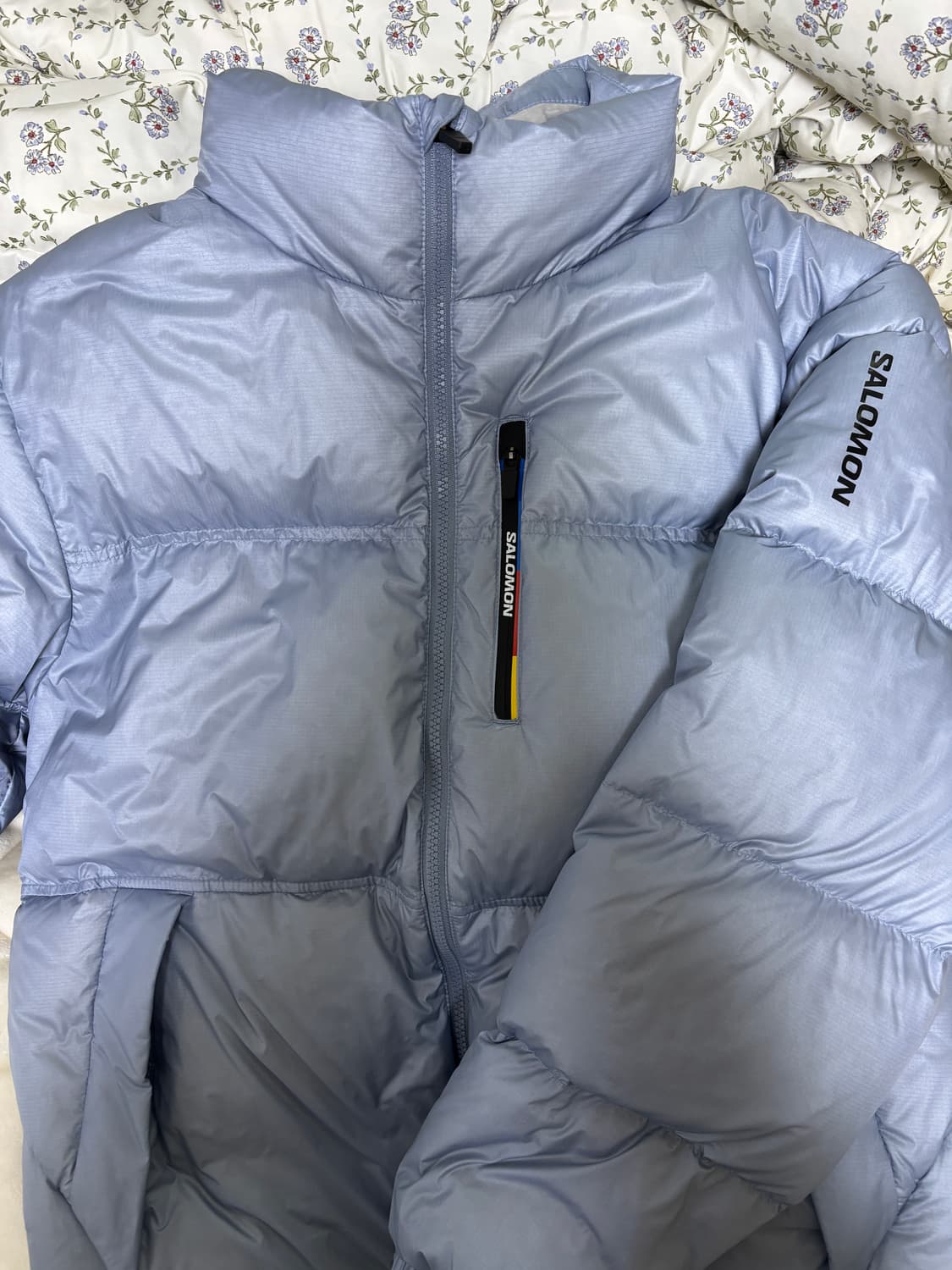 살로몬 컨투어 크롭 다운 패딩 스카이블루 상품이미지1