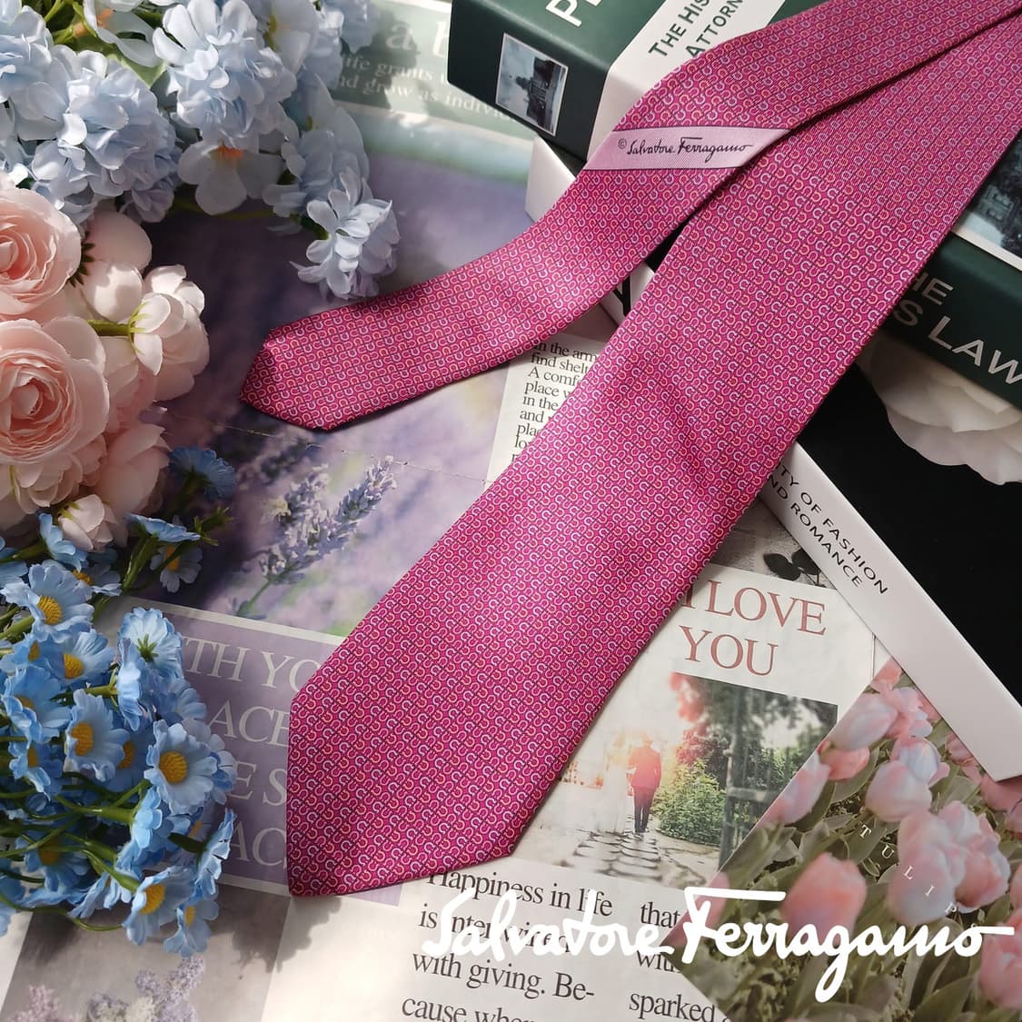 살바토레 페라가모 핑크 간치니 패턴 넥타이 8cm S~A+등급 E898
 상품이미지2