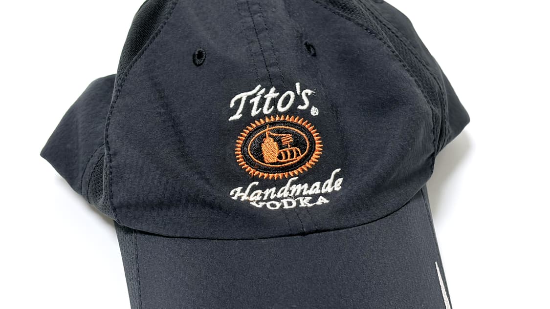 나이키 헤리티지86 드라이핏 검정 볼캡 Titos Vodka’ 상품이미지3