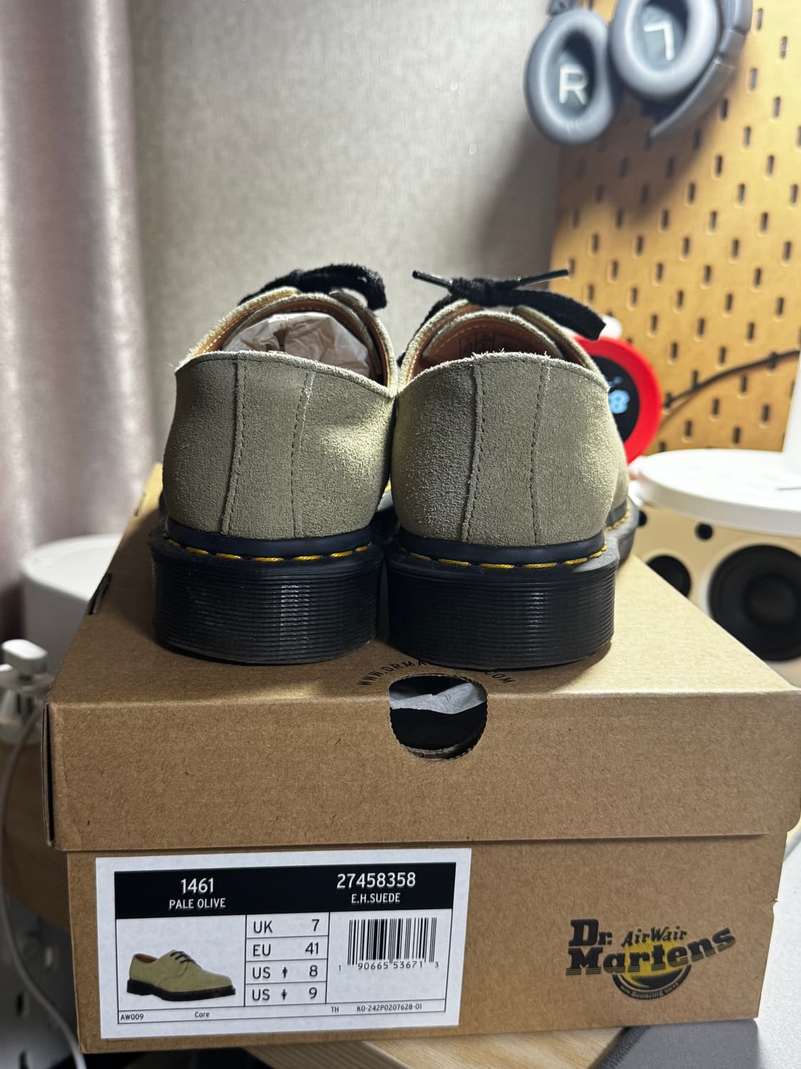 닥터마틴 1461 페일 올리브 41 사이즈 상품이미지3