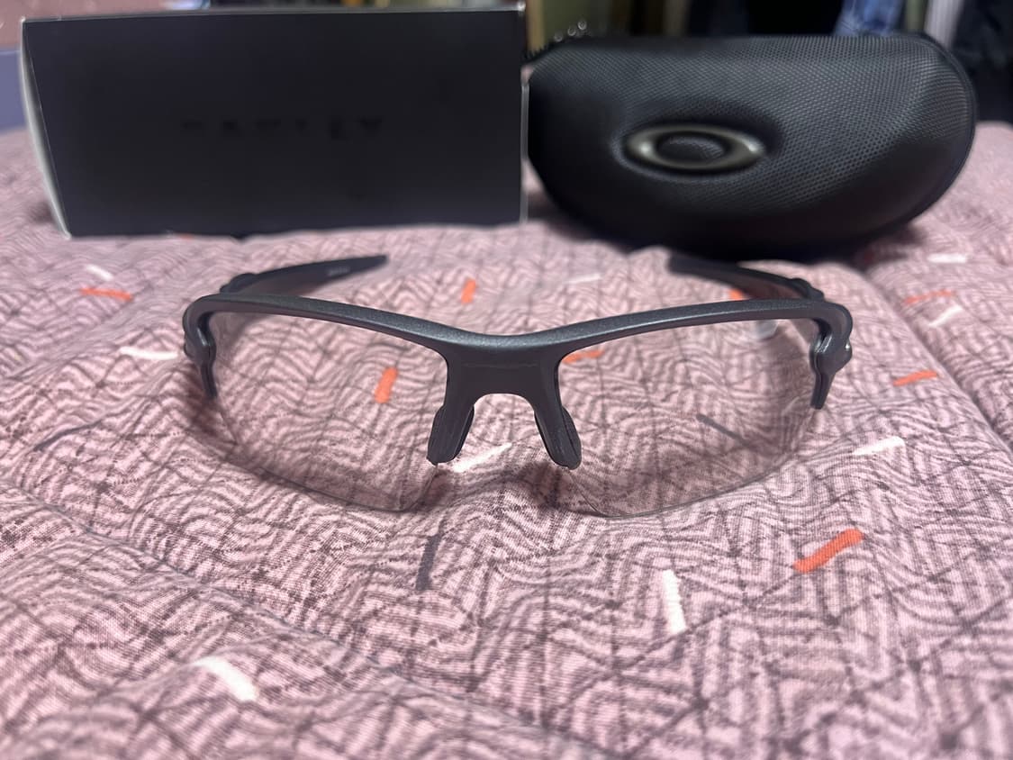 오클리 플락2.0 변색렌즈 시착품 상품이미지5