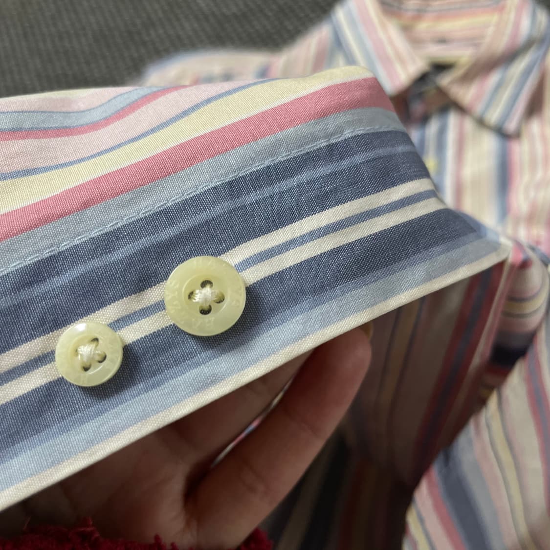 헤지스 핑크 블루 멀티 배색 스트라이프 긴팔 셔츠 105 상품이미지6