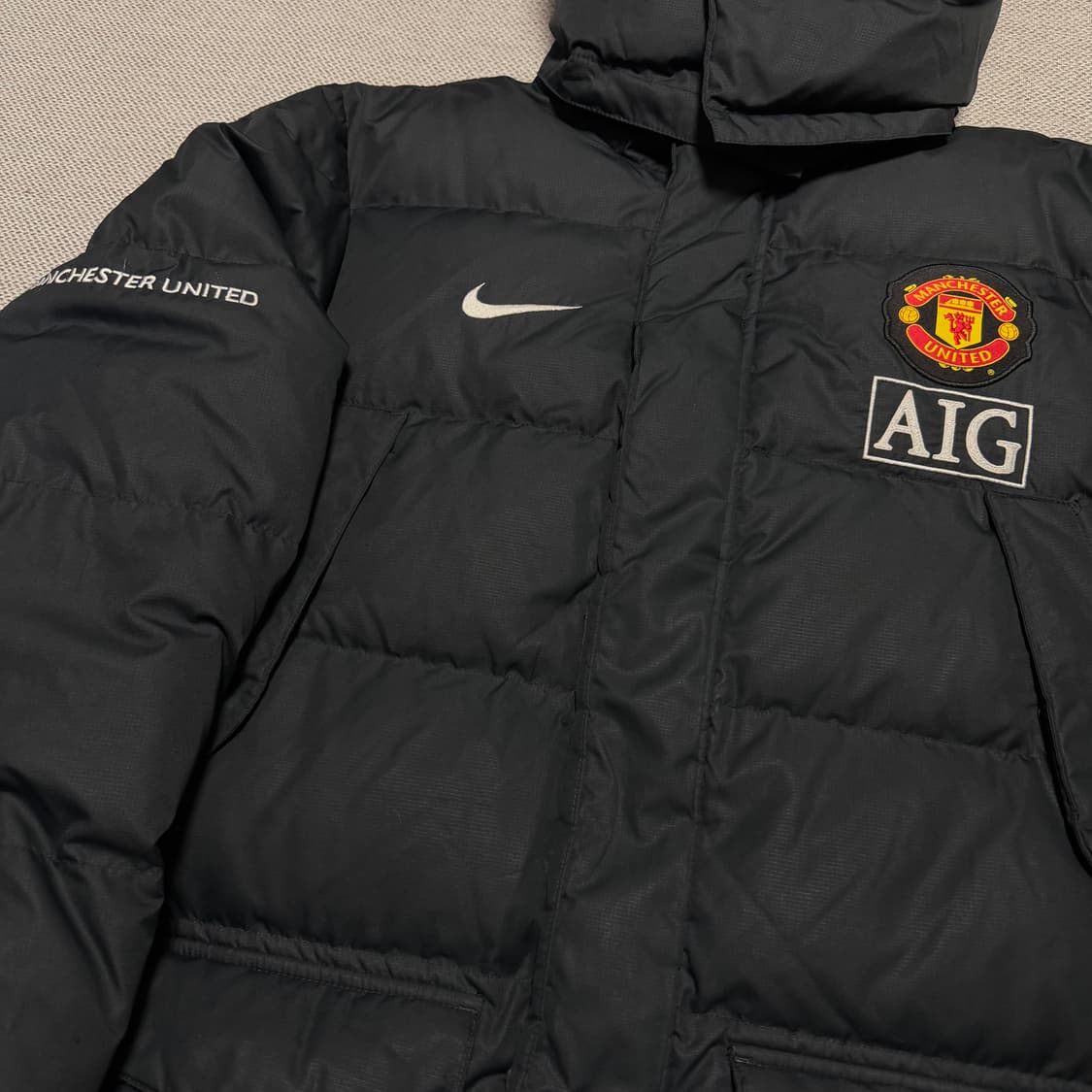 나이키 맨체스터 유나이티드 패딩 자켓 상품이미지2