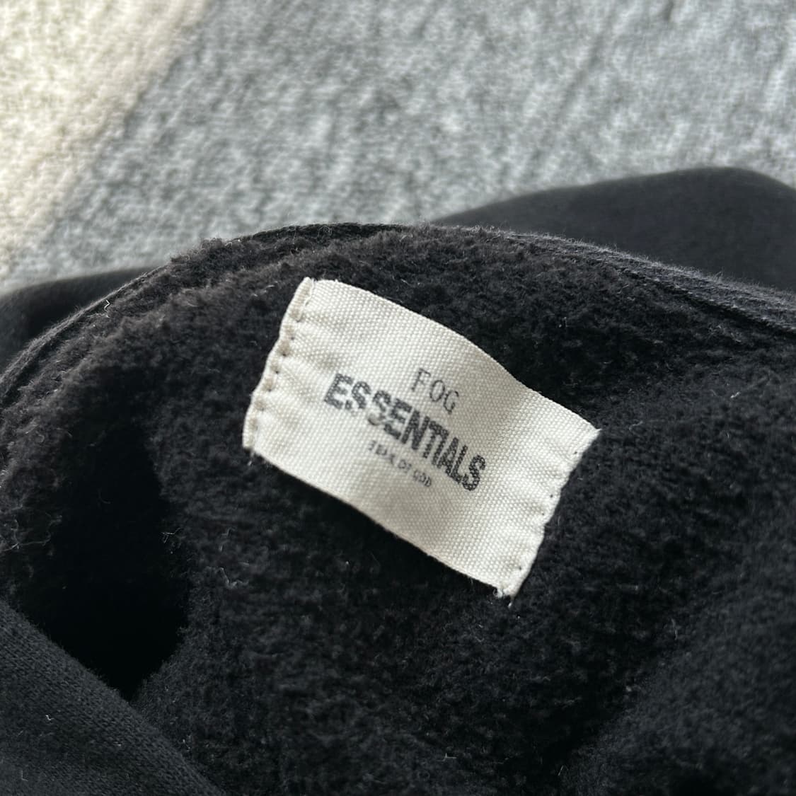 피어오브갓 에센셜 블랙 포토 후드티 상품이미지8