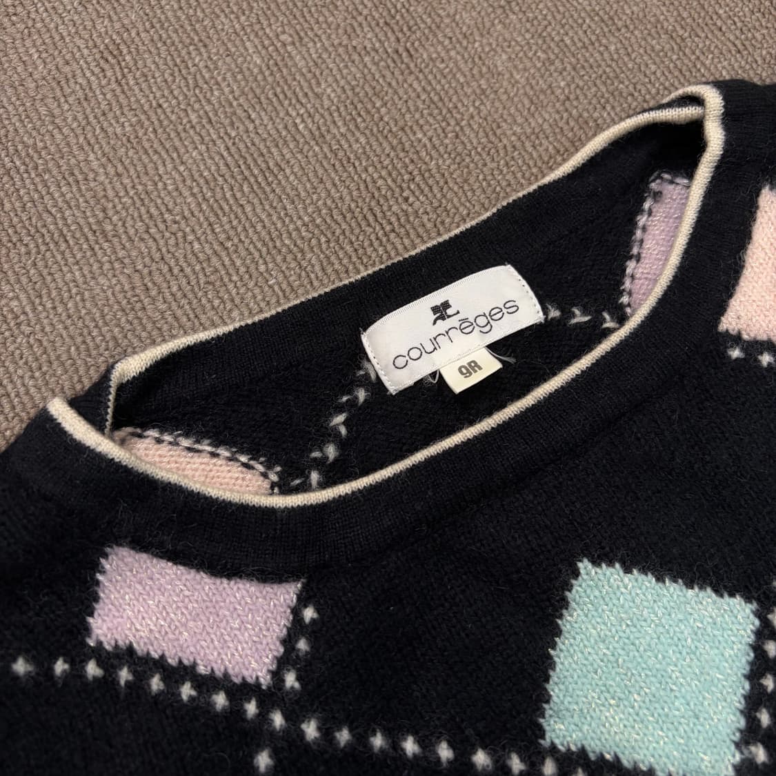 꾸레쥬 아가일 패턴 니트 xs 상품이미지2