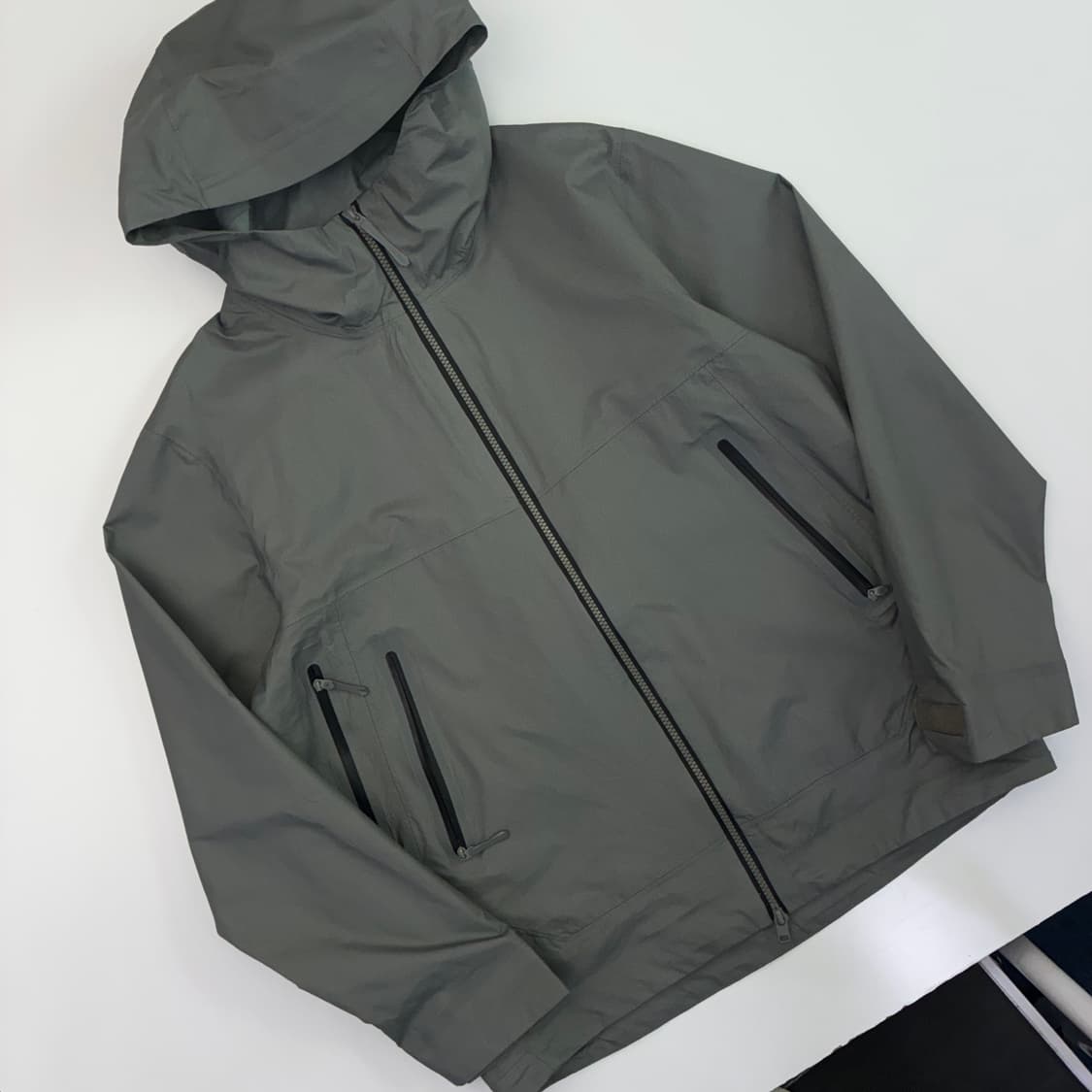 아크테릭스 베일런스 아이스그레이 아리스 자켓 상품이미지2