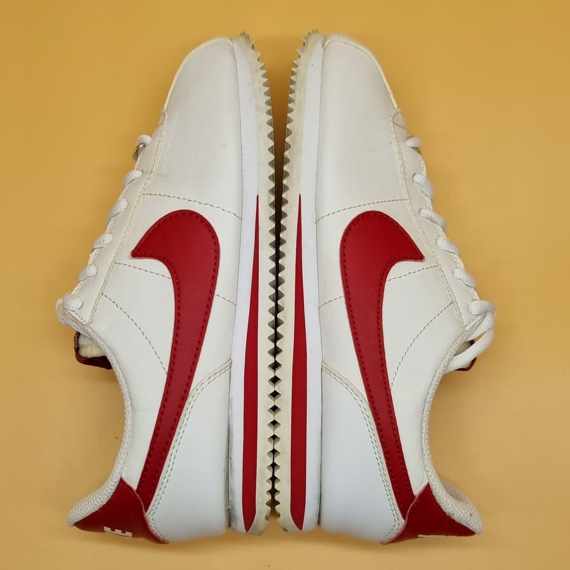 나이키 코르테즈 흰빨 여성운동화230. 상품이미지4