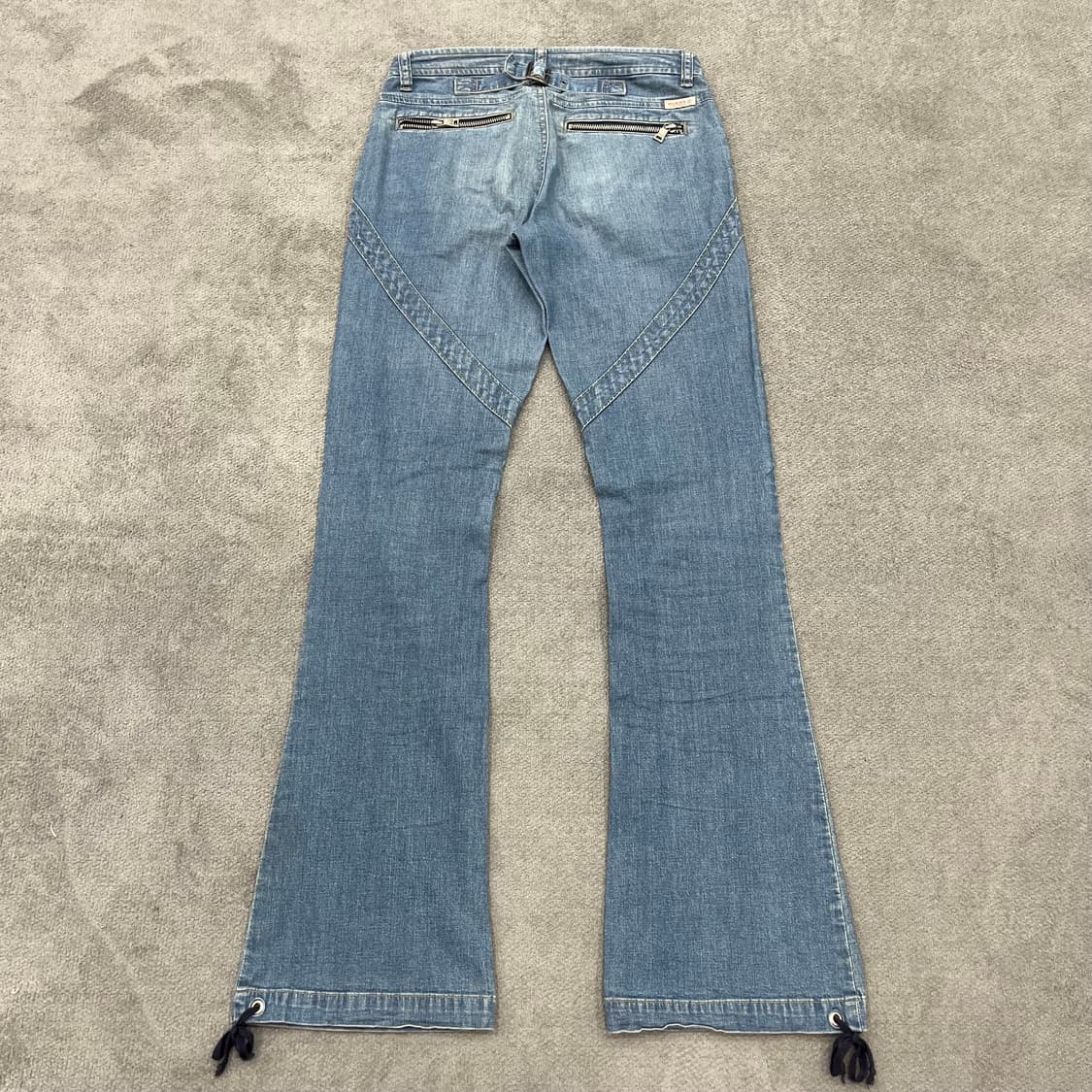 26 게스 USA 플레어 부츠컷 데님 상품이미지4