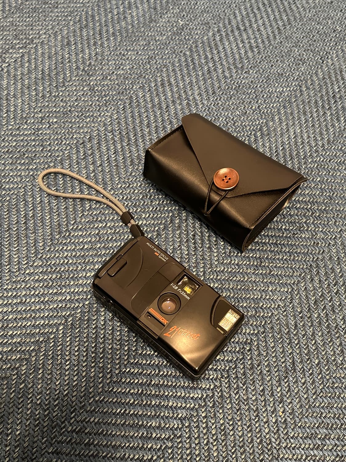 치논(CHINON)21street 필름카메라 상품이미지1