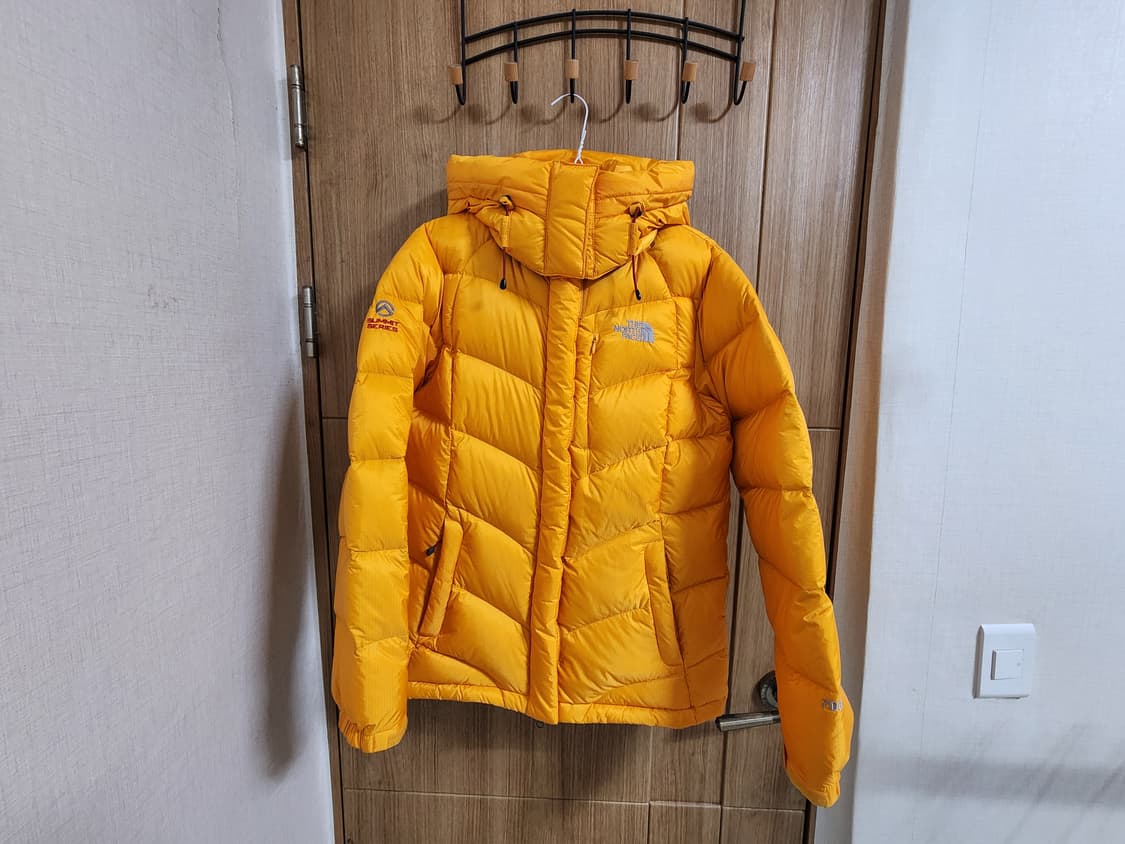 (95)여성 노스페이스 구스다운 패딩 패커블 파우치 포함 상품이미지1