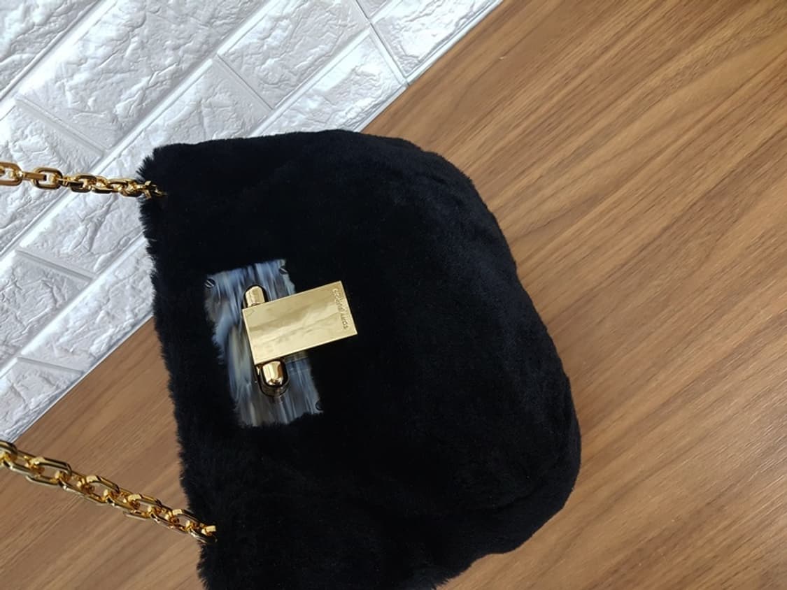 토리버치 양털 체인백 (클러치백&토트백 &숄더백) 양모퍼 상품이미지2