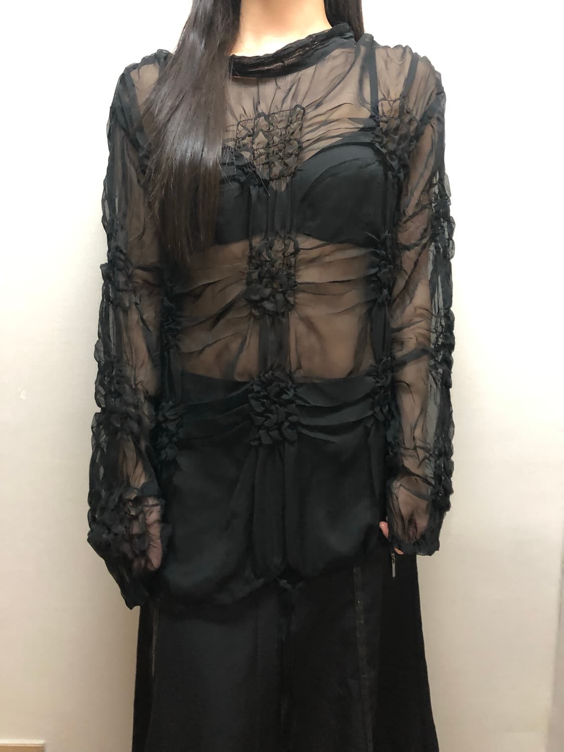 빈티지 블랙 셔링 탑 상품이미지2