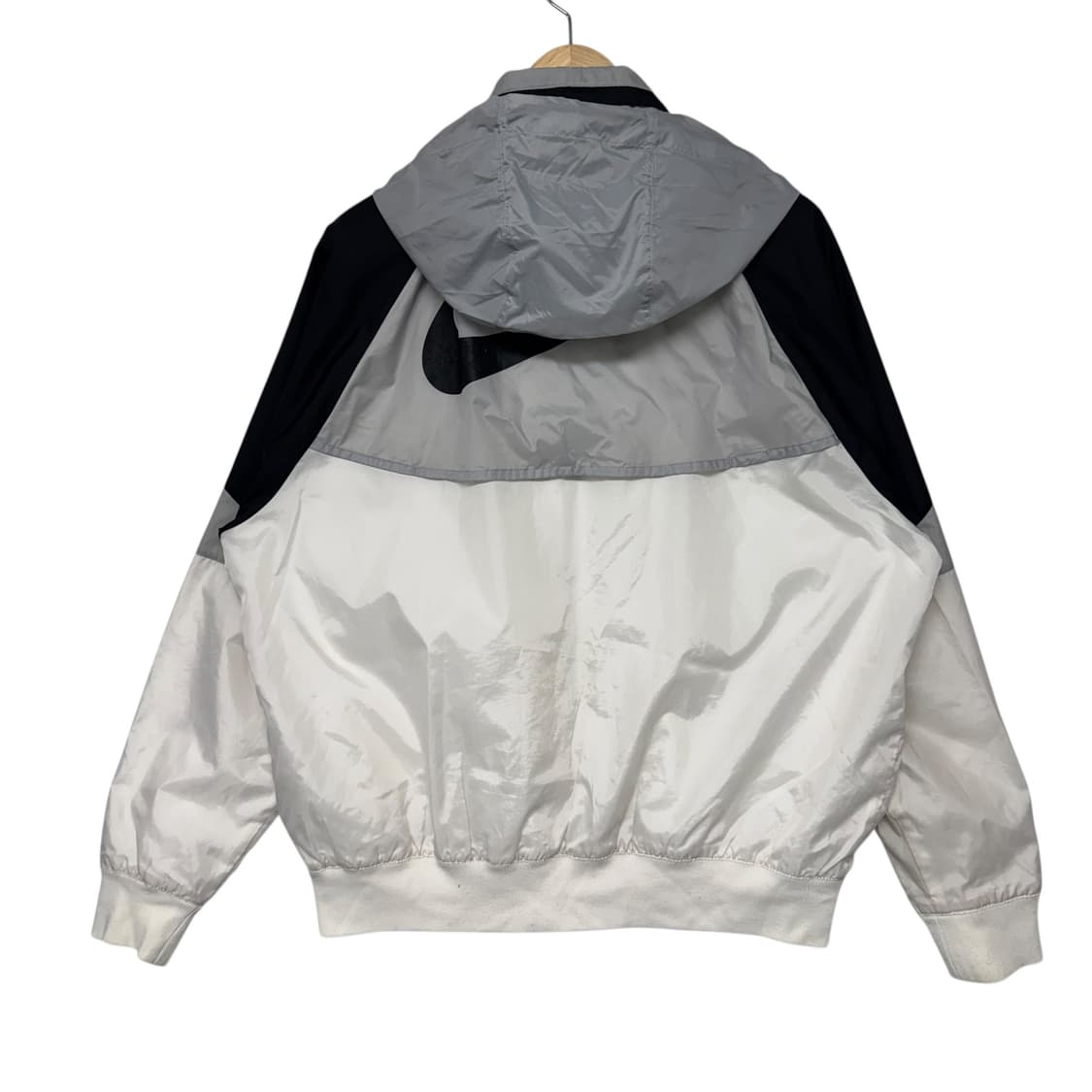 나이키 윈드러너 빅스우시 바람막이자켓 상품이미지3