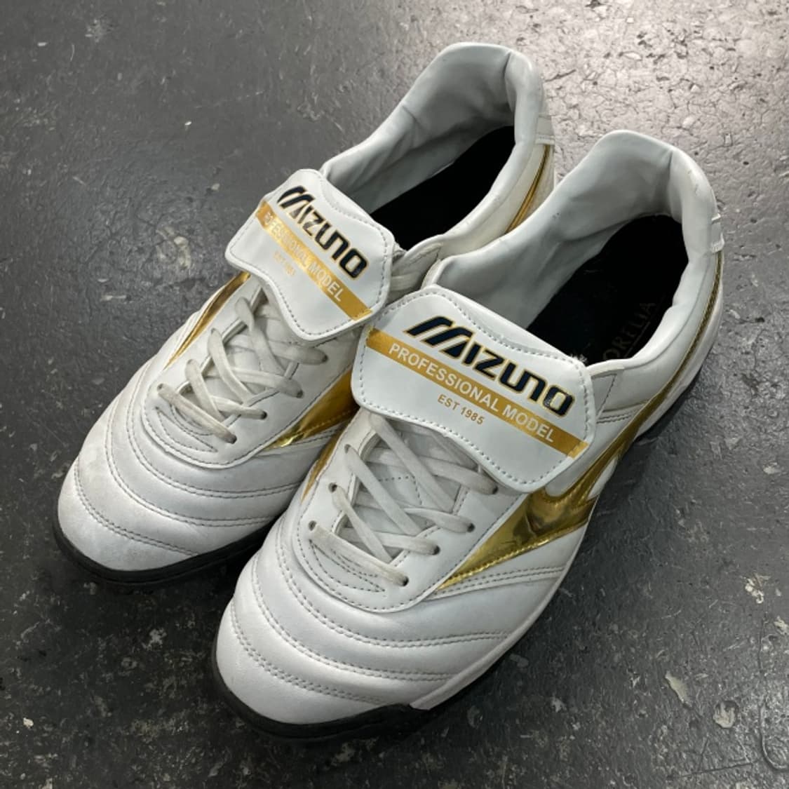 285 미즈노 풋살화 모렐리타 살라 재팬 TF 상품이미지3