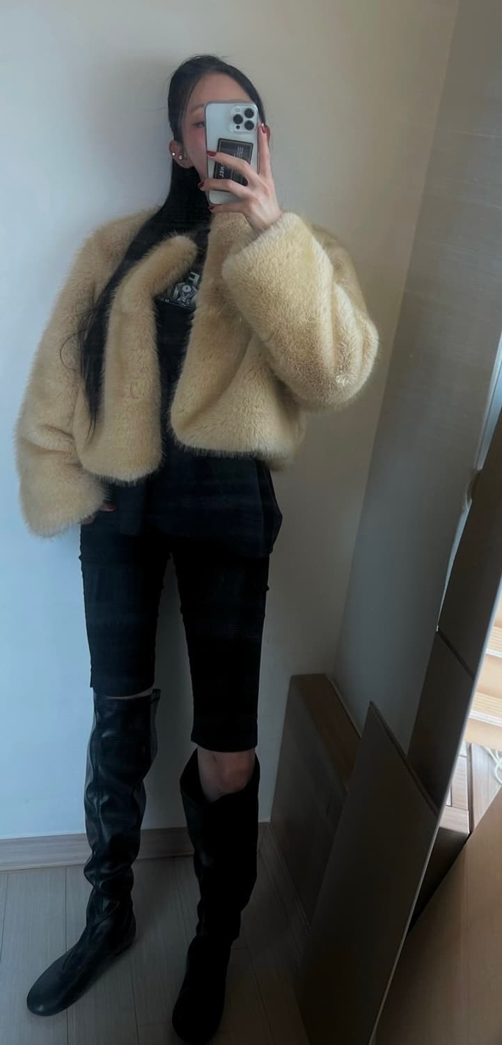 아웃핏 OUTFIT 모네 퍼자켓 상품이미지6