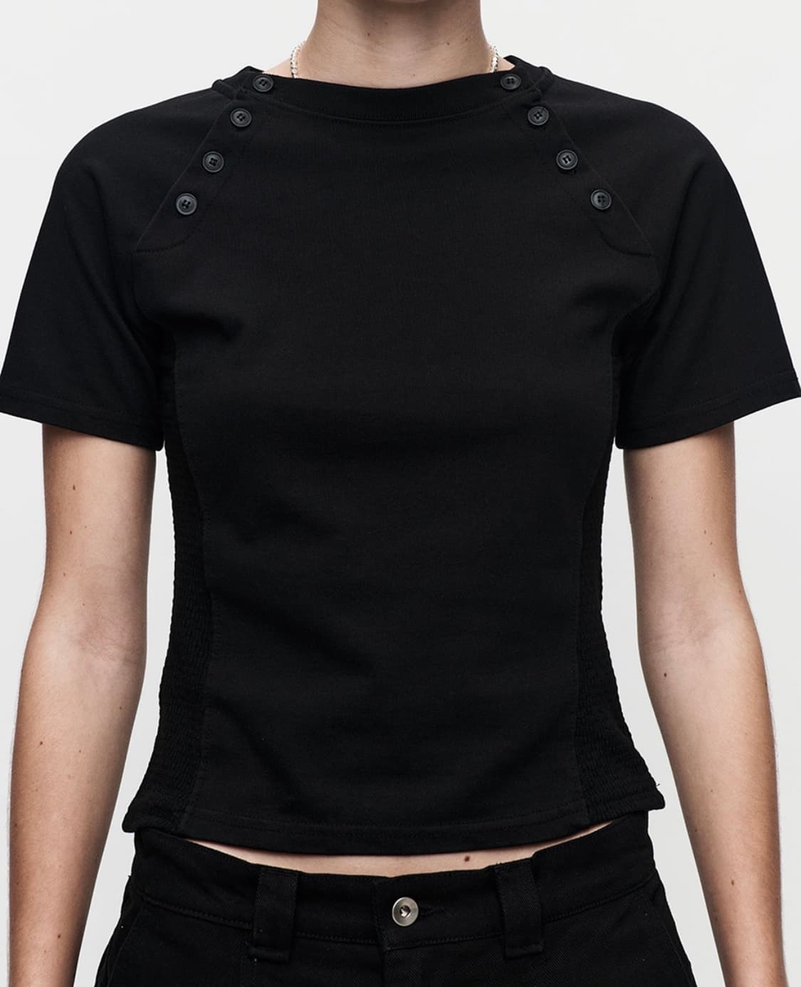 새상품) 이그노타 코어:12 버튼 숏슬리브 블랙 M 상품이미지2