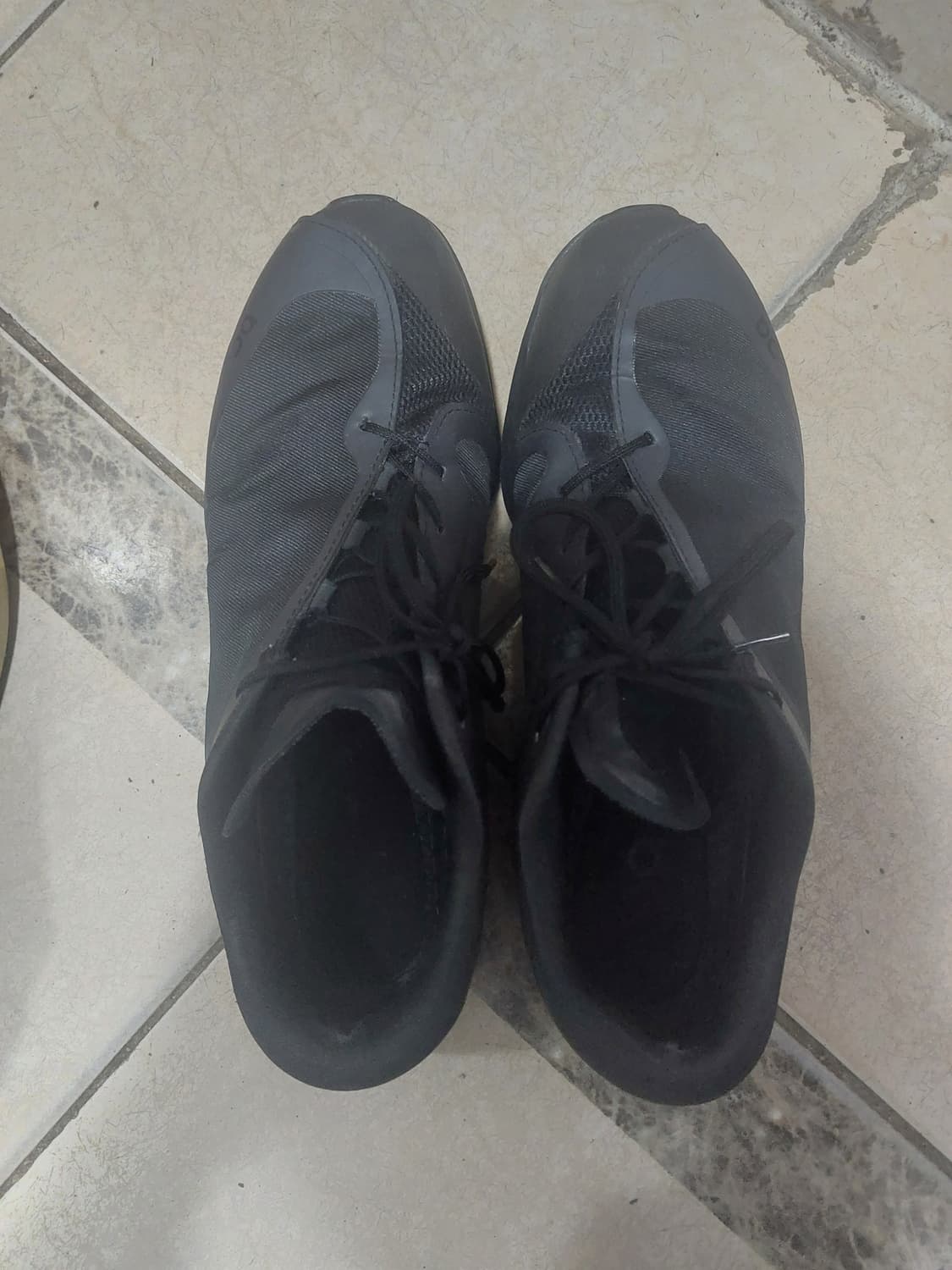 온 러닝 파프 클라우드벤쳐 피크 올 블랙 상품이미지2