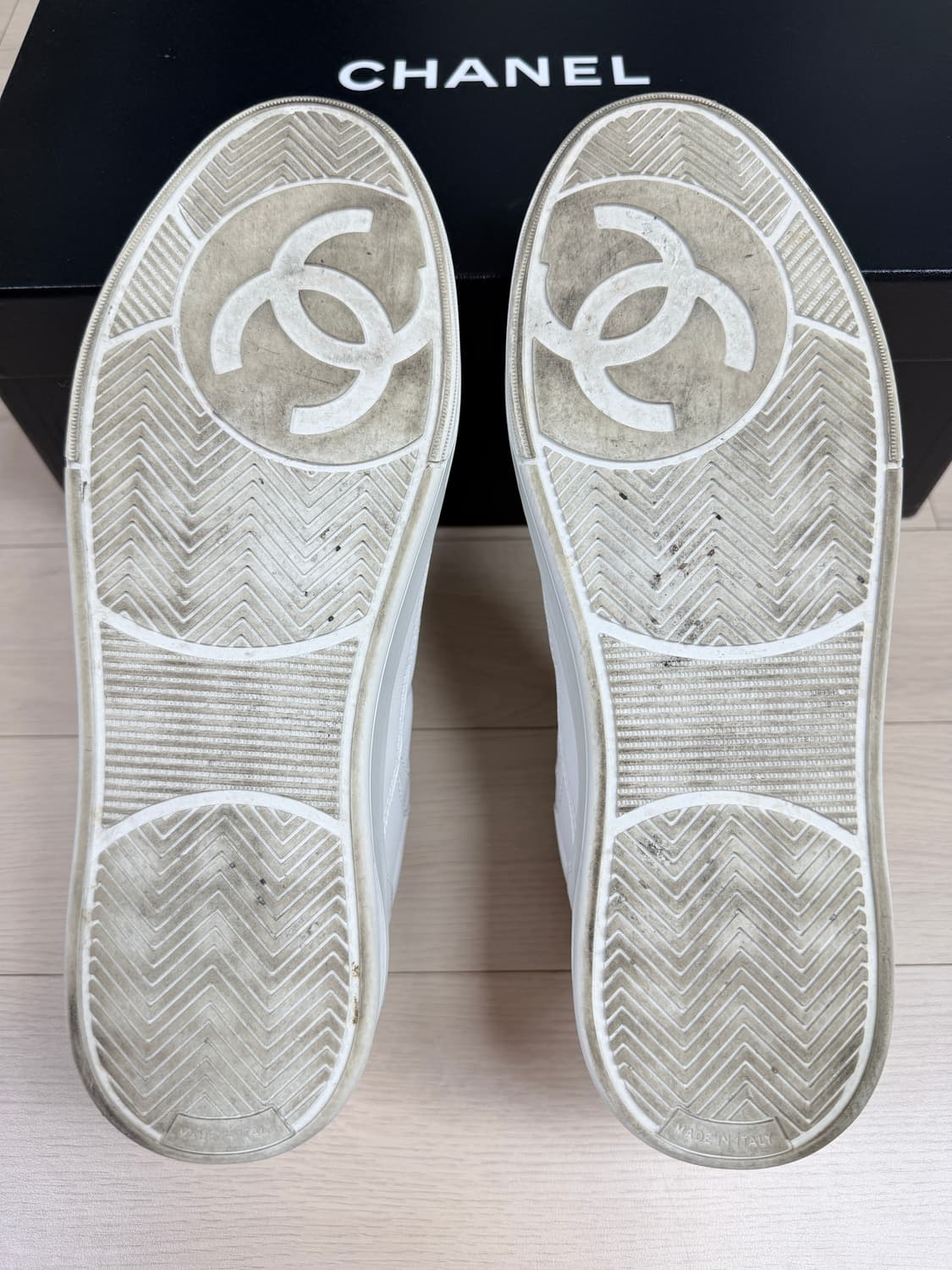 샤넬 g45081 샤넬포스 화이트 42사이즈(270) 상품이미지5