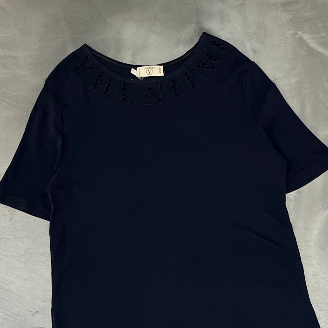  발렌티노 로고 펀칭 하프 원피스 y16384 상품이미지3