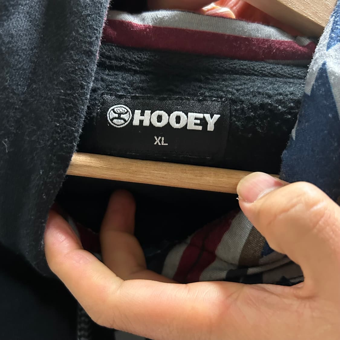 HOOEY 블랙 후드티 상품이미지3