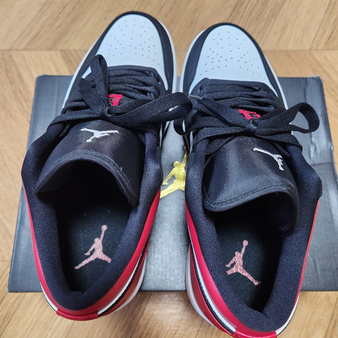 조던1 로우 블랙토팝니다. 상품이미지5