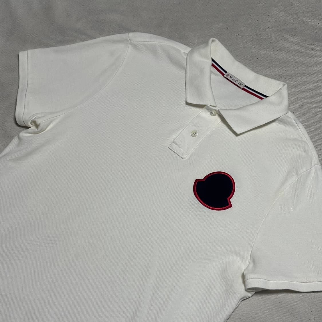 L 몽클레어 화이트 카라 반팔티 상품이미지1