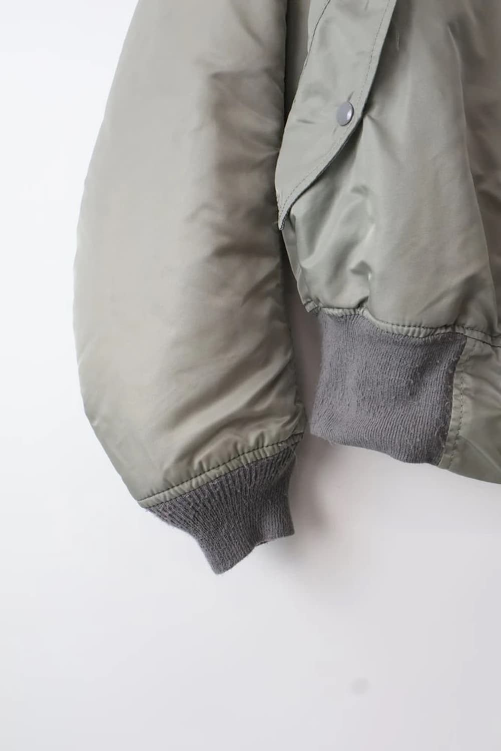 Alpha Industries USA MA-1 Flight Jacket 상품이미지8