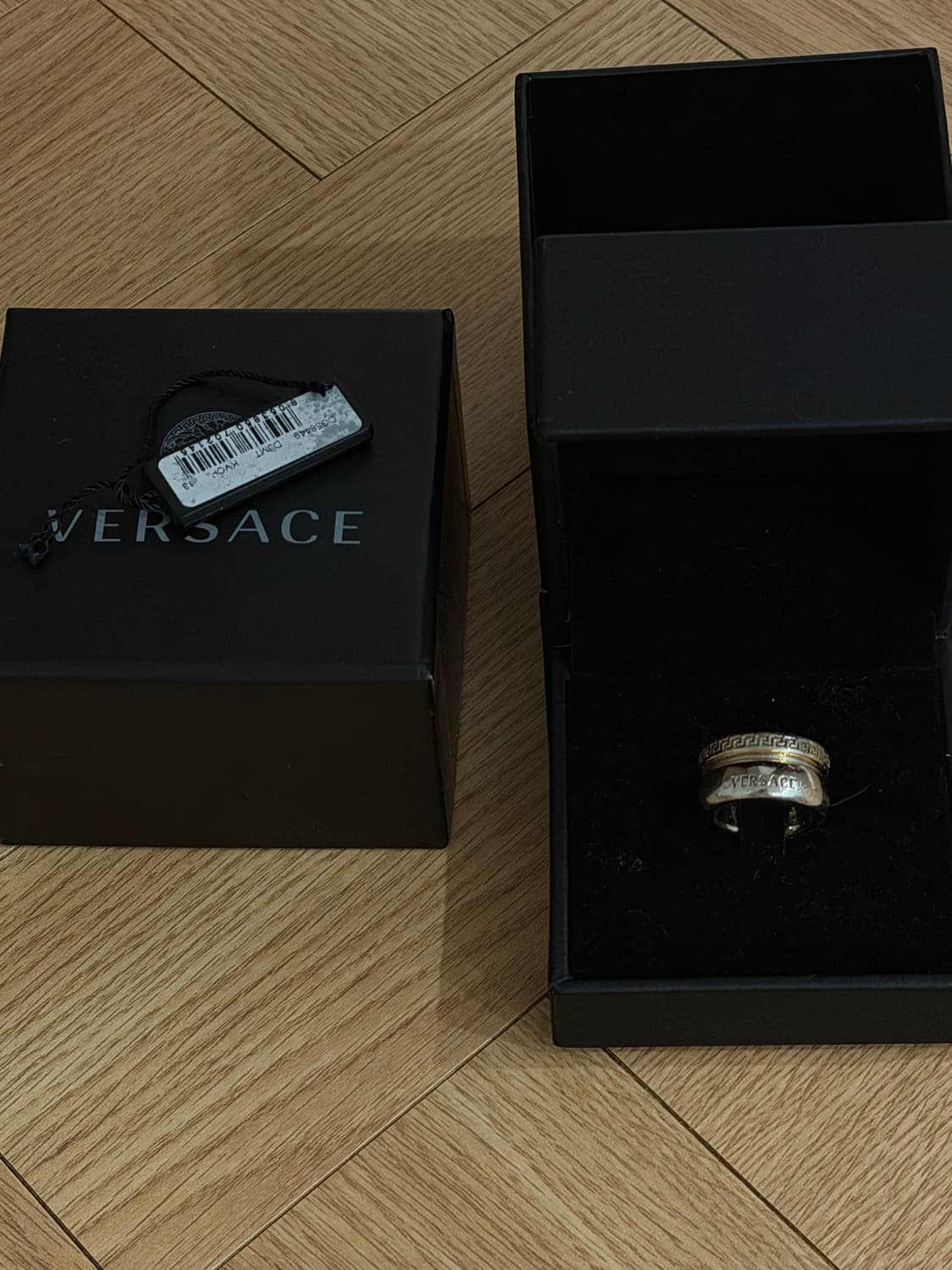 베르사체 반지 상품이미지1
