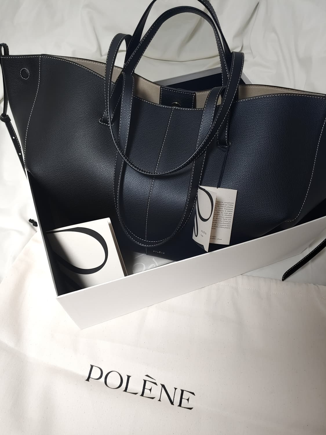 Polne(폴렌느) - Cyme 블랙 베이지 스티치 백 상품이미지1