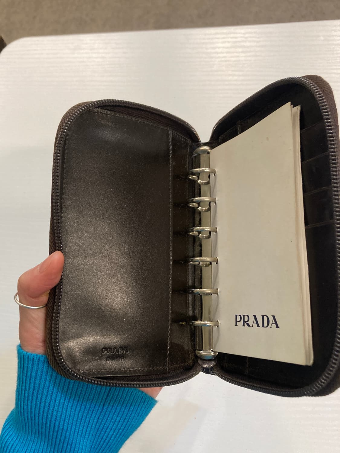 프라다 리얼 가죽 다이어리 겸 지갑 상품이미지5