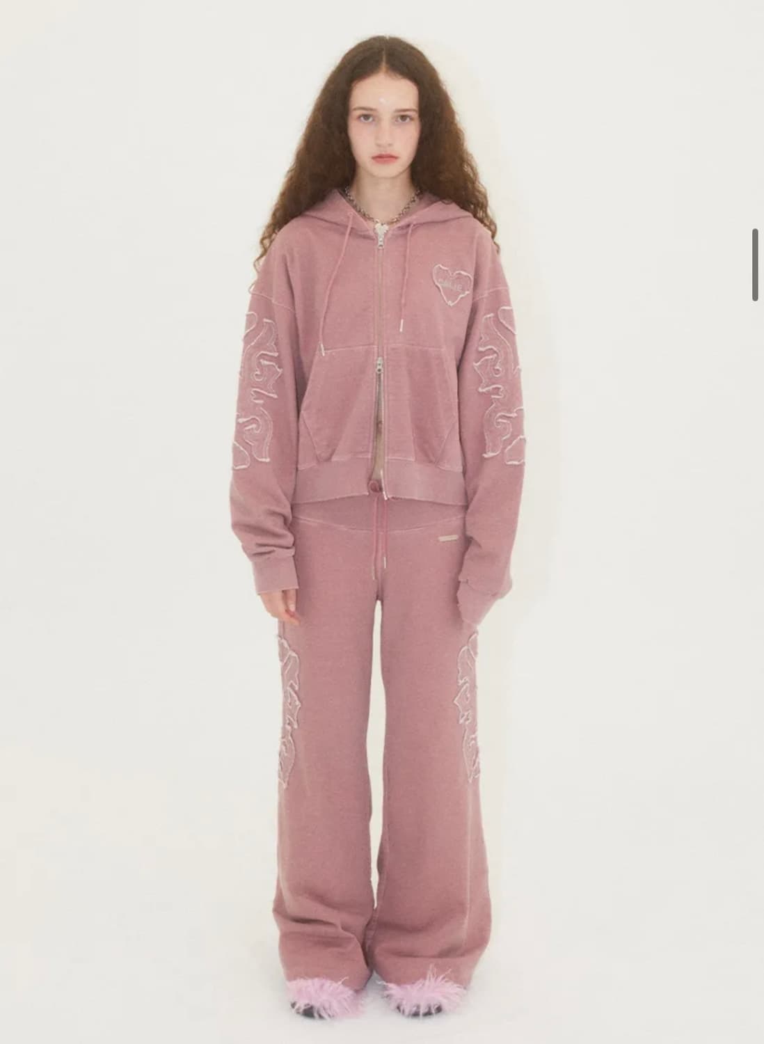 에즈이프캘리 아플리케 부츠컷 팬츠 상품이미지1