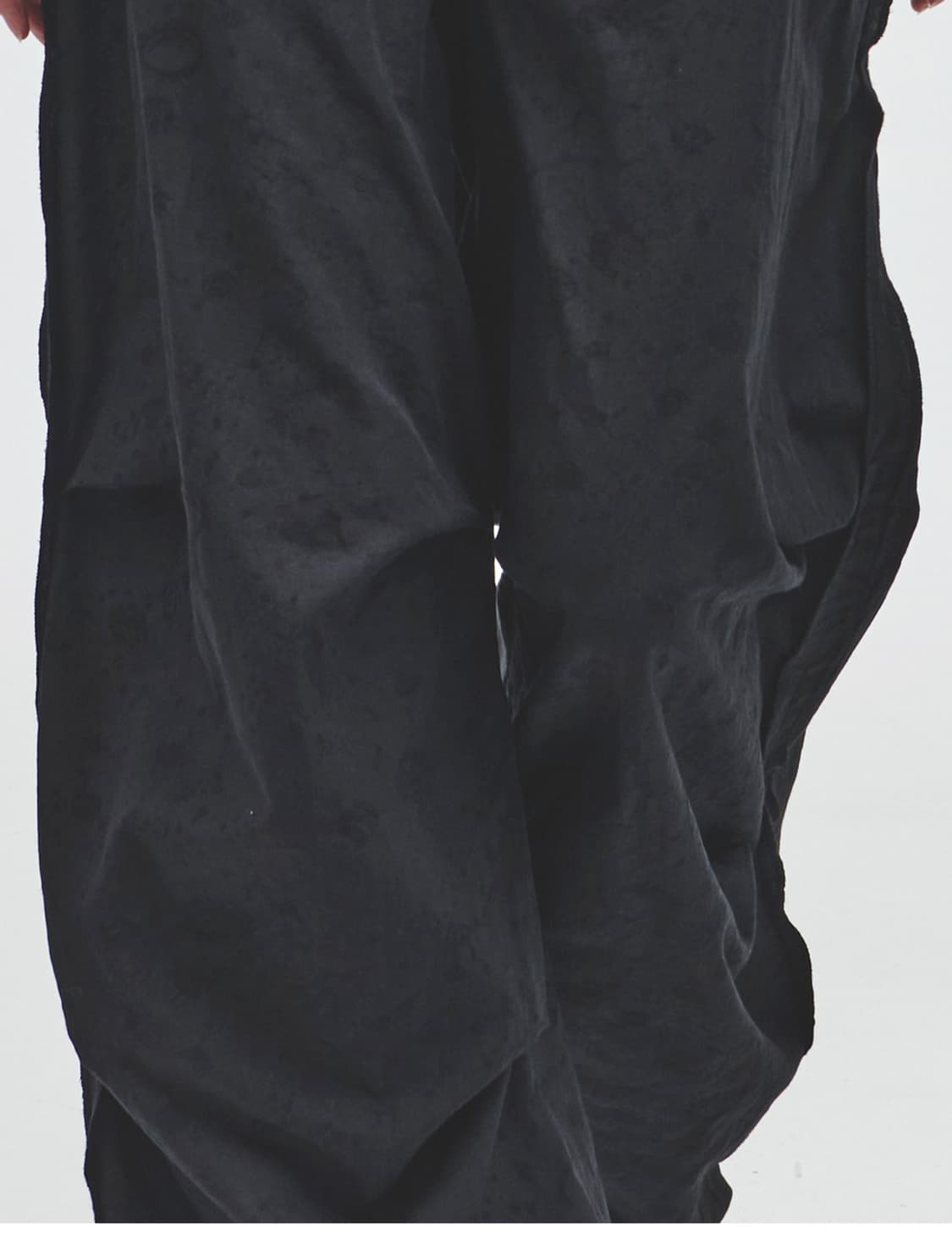 오들리워크샵 Decompose Knee Dart Trousers 상품이미지2