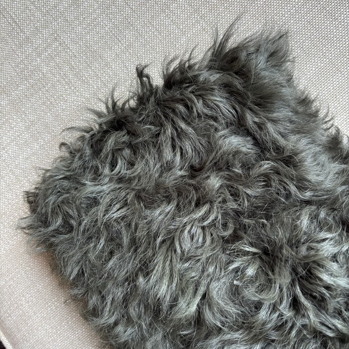 EUGENIA KIM 유제니아킴 천연 램퍼 빈티지 넥워머 카키그레이 상품이미지2