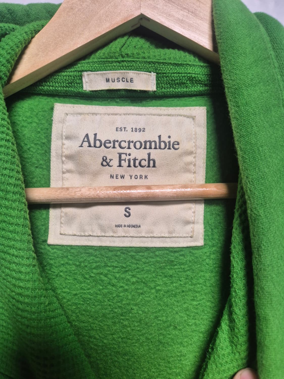 아베크롬비  그린 후드티 S 사이즈(상태A급) 상품이미지4