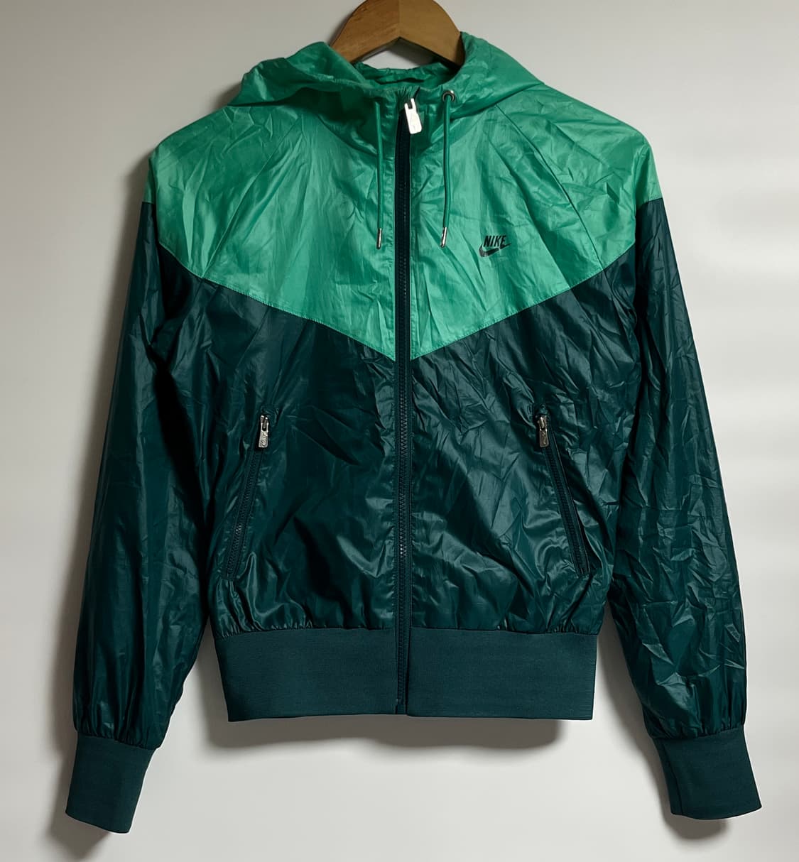 나이키 윈드러너 크롭 바람막이 윈드브레이커 자켓 점퍼 S 상품이미지1