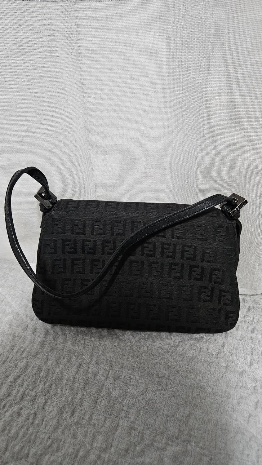 펜디 주카 미니 맘마백 상품이미지2