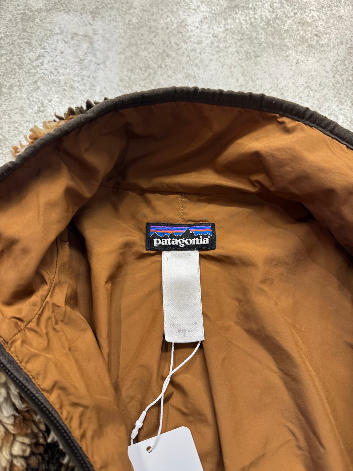 파타고니아 아즈텍 딥파일 레트로X가디건  상품이미지3