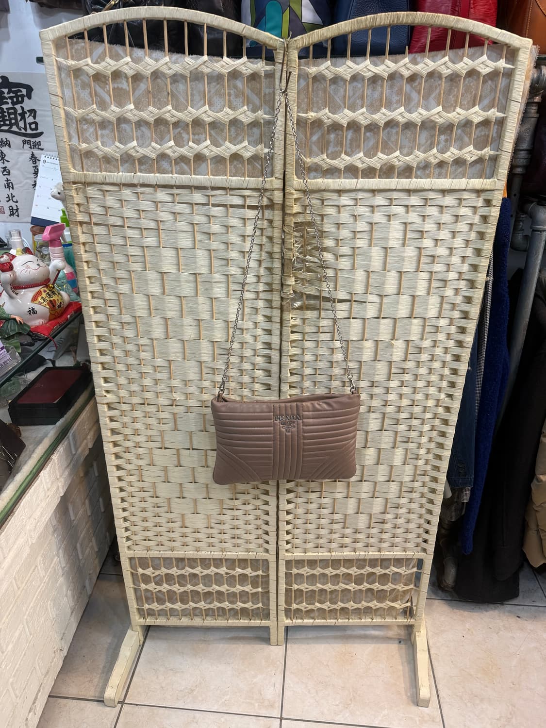 정품 프라다 다이어그램 퀄팅 클러치 크로스백 팝니다 상품이미지1