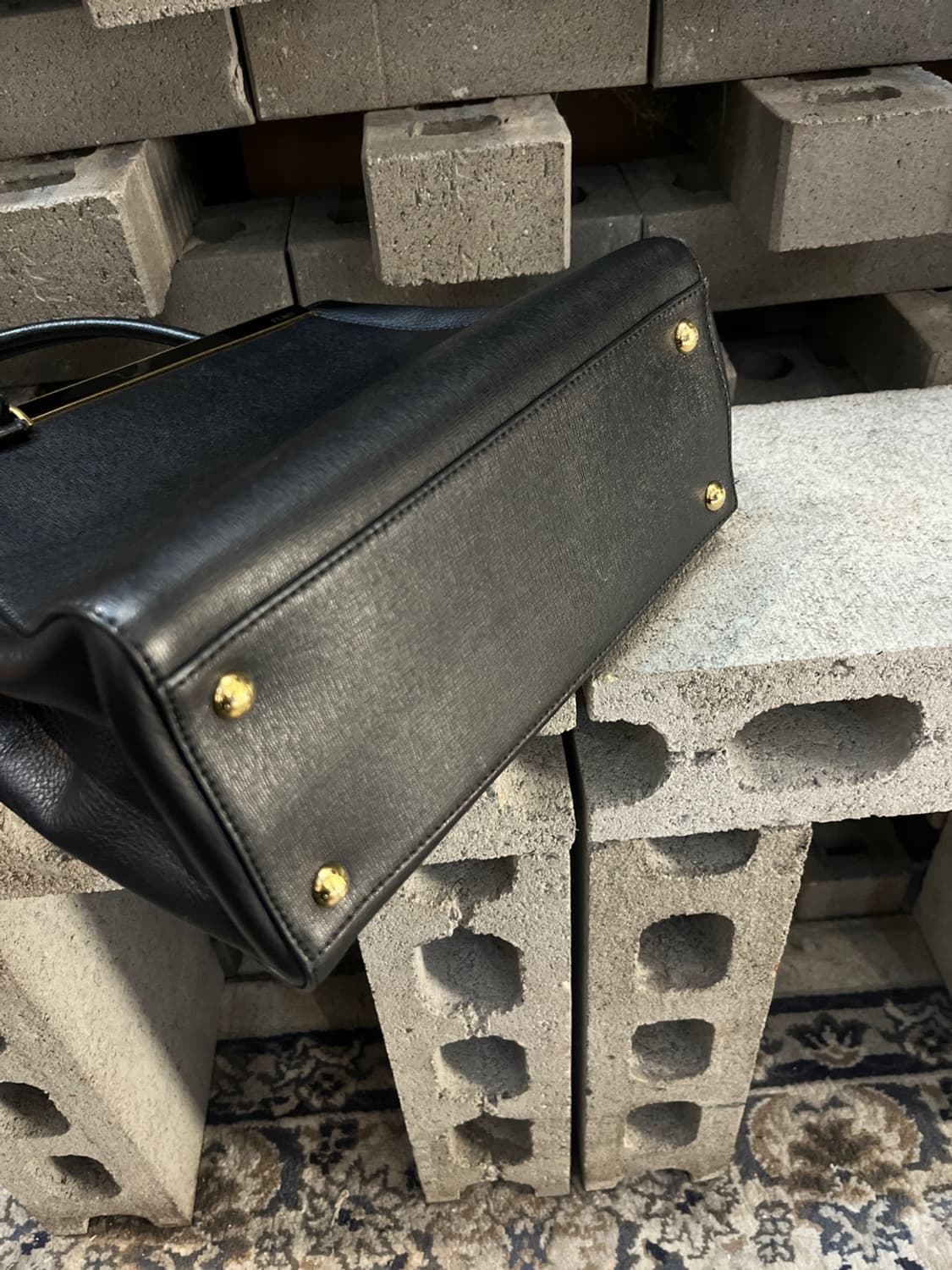 펜디 투쥬르 레더 미니 토트 백 상품이미지7