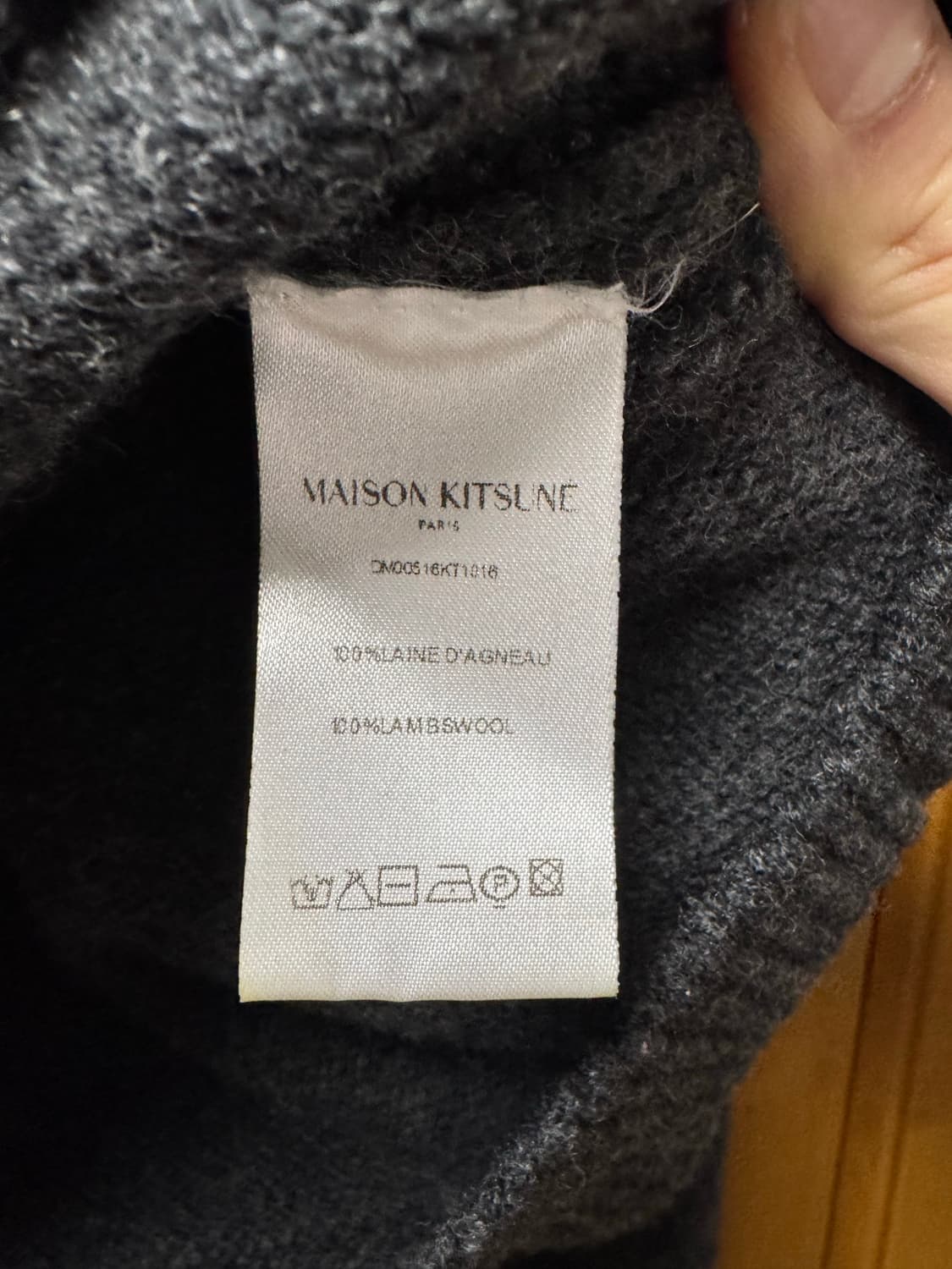 메종키츠네 폭스헤드 니트 상품이미지3