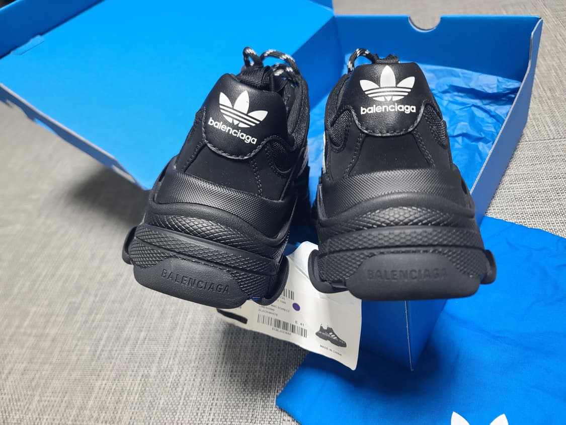 발렌시아가 트리플s 아디다스 발렌시아가 트리플s 블랙 41 상품이미지3