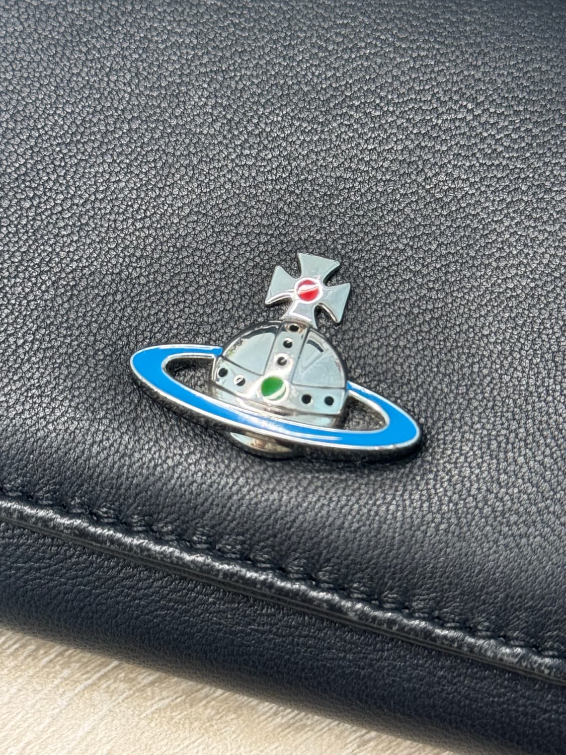 비비안웨스트우드 나파 반지갑 상품이미지9