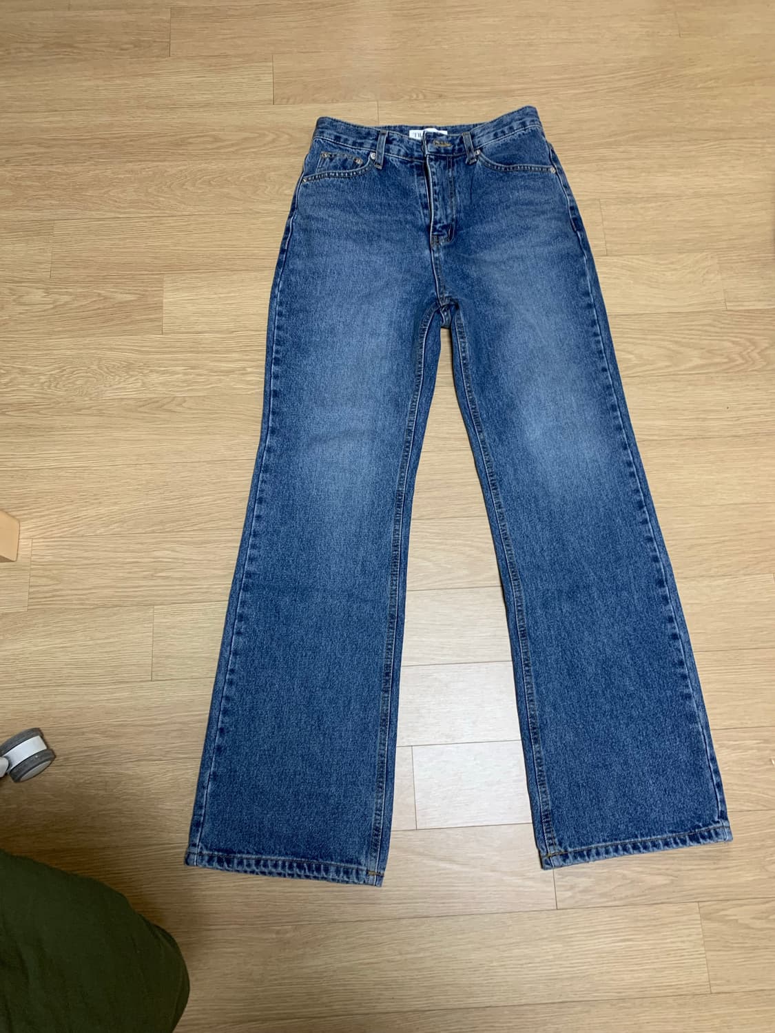 틸아이다이 세미부츠컷 팬츠 새상품 상품이미지2