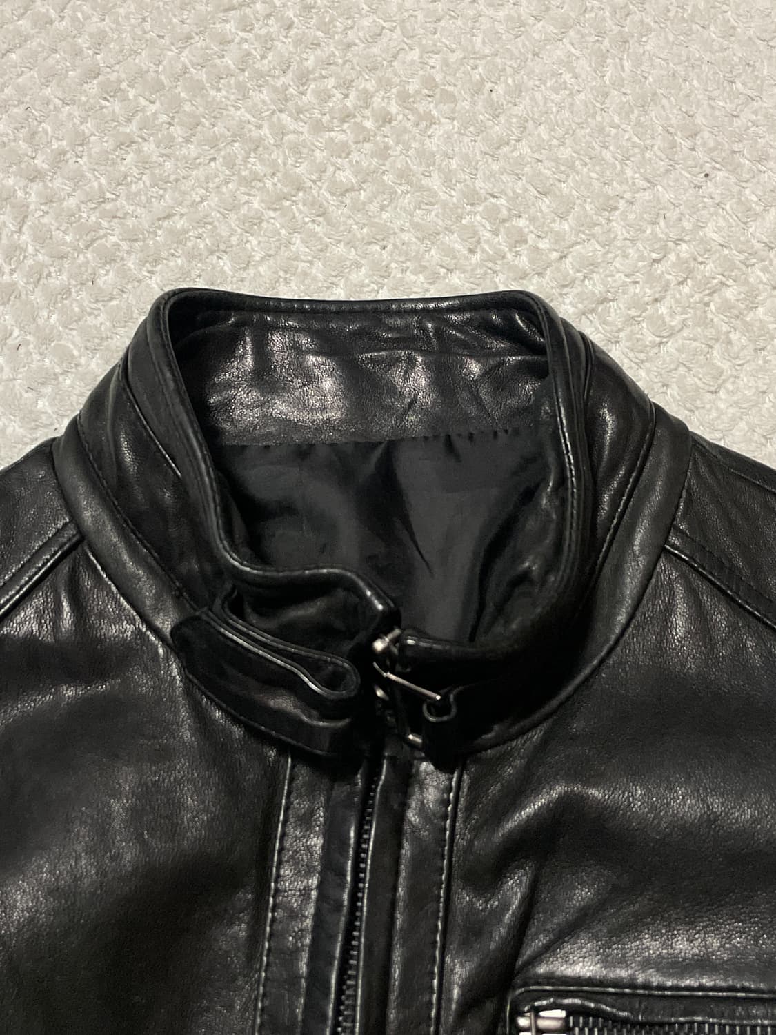 웨스턴 무드 램스킨 양가죽 절개 포켓 레더 자켓 상품이미지5