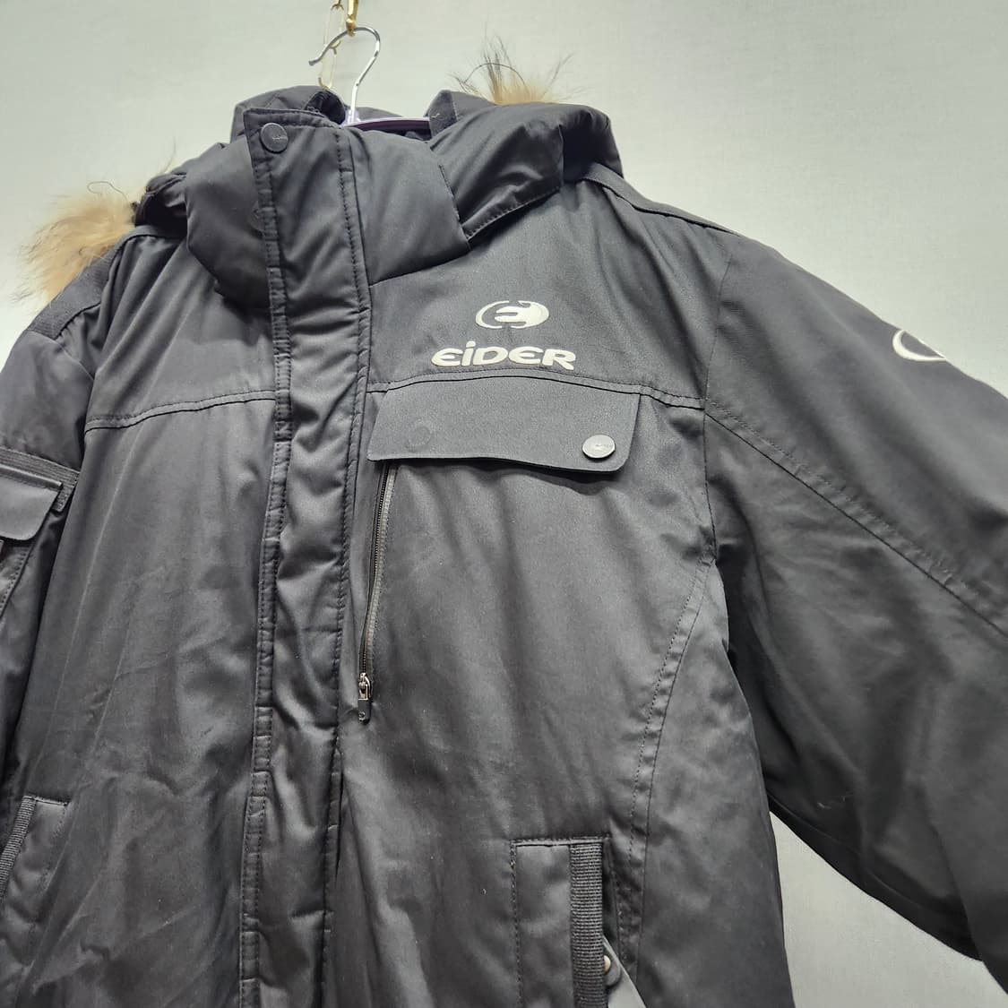 아이더 700 덕다운 후드(너구리)숏패딩 L(XL) 상품이미지2