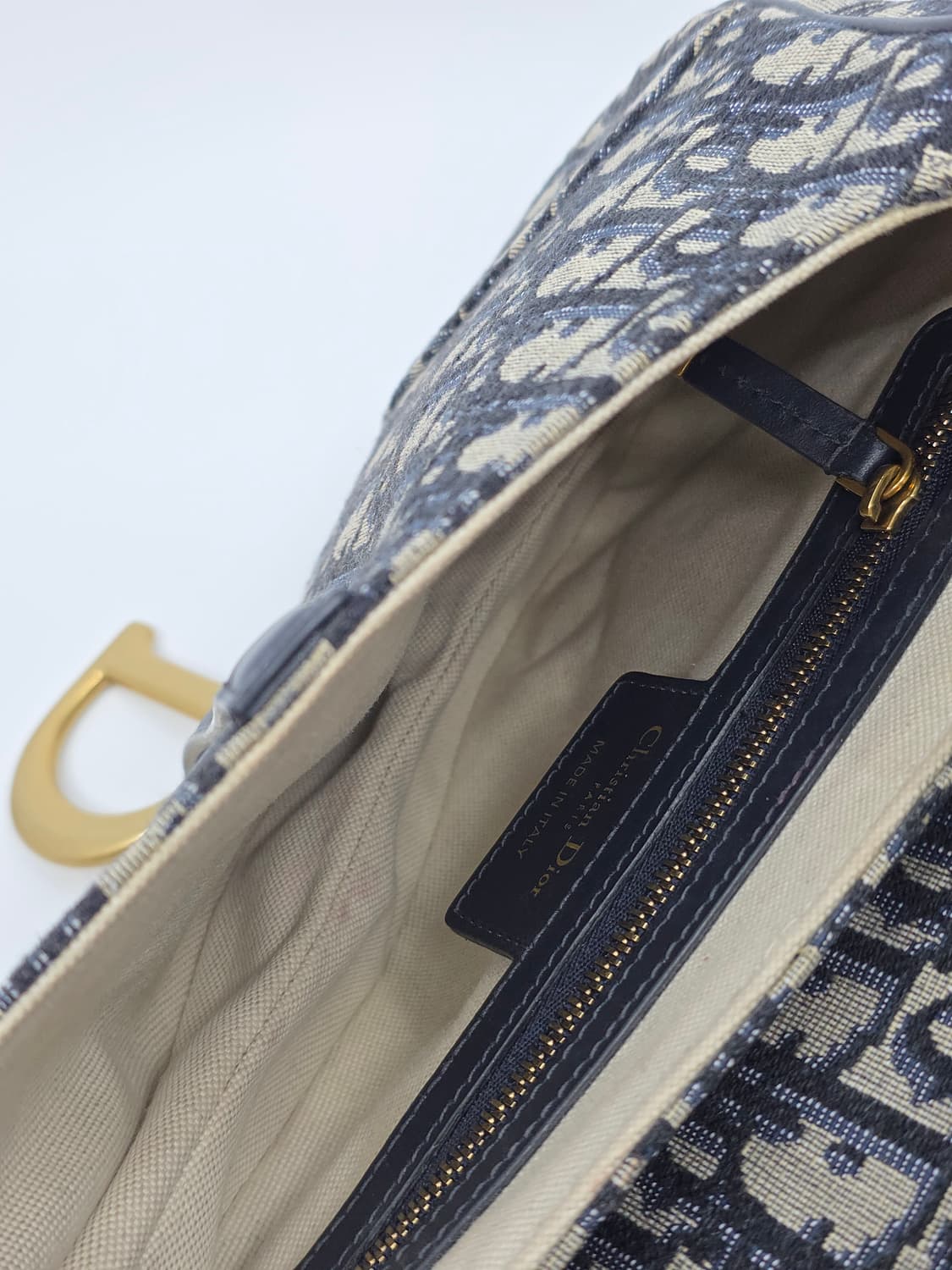 디올 오블리크 새들백 미디움 (신형) 상품이미지9