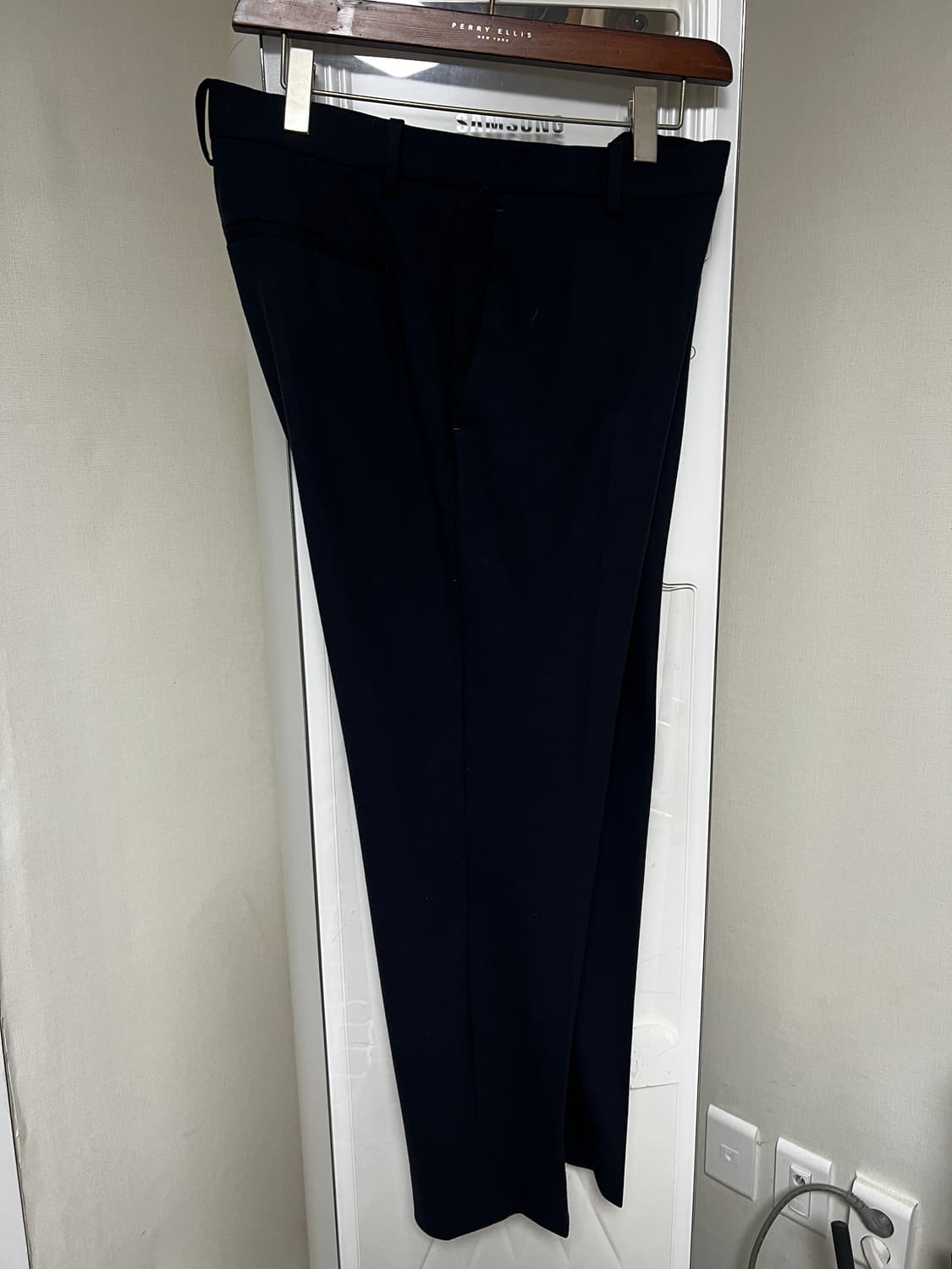 띠어리 다크네이비 슬랙스 팬츠 상품이미지2