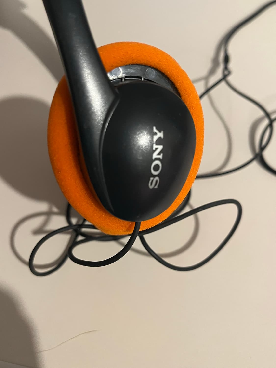 소니 레트로 온이어 헤드셋 상품이미지3